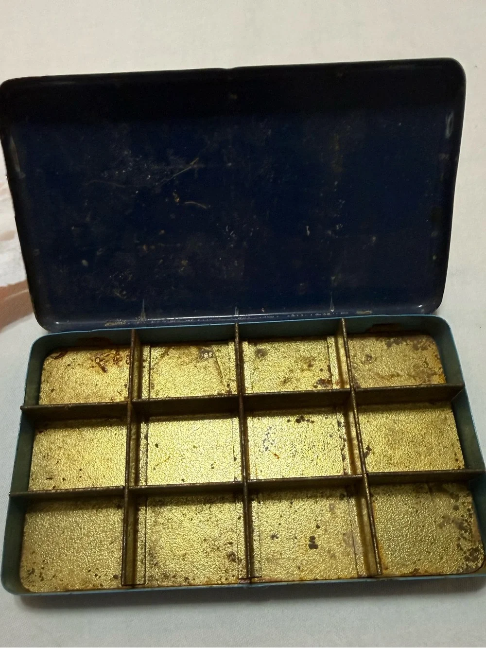 Vintage Metal Tackle Tin